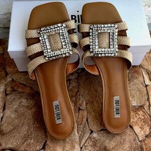 BIBI Lou Women’s Sandals Natural with Crystals Sz 41